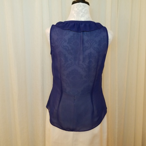 Banana Republic blouse - Picture 3 of 6